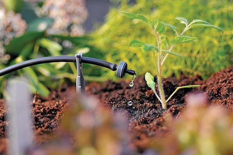 ong-tuoi-nong-nghiep-cho-nha-vuon